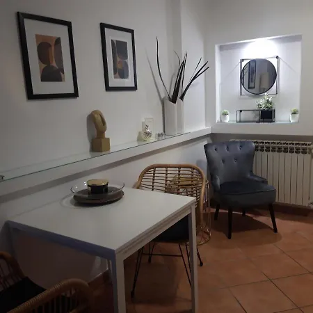 Apartments Villa Holiday Apartment *