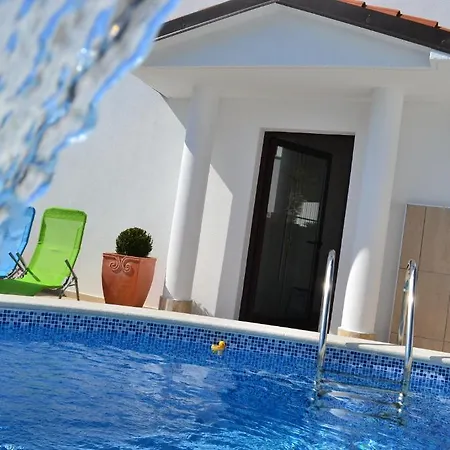 Apartments Villa Holiday Pula