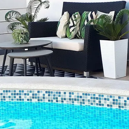 شقة Apartments Villa Holiday *