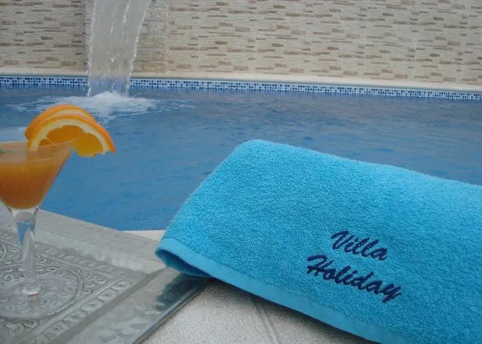 Апартаменты Apartments Villa Holiday Пула