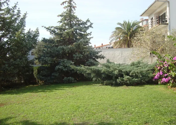 Appartement Apartments Villa Holiday *