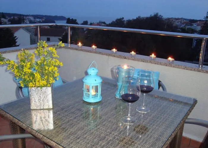 Apartments Villa Holiday Апартаменты
