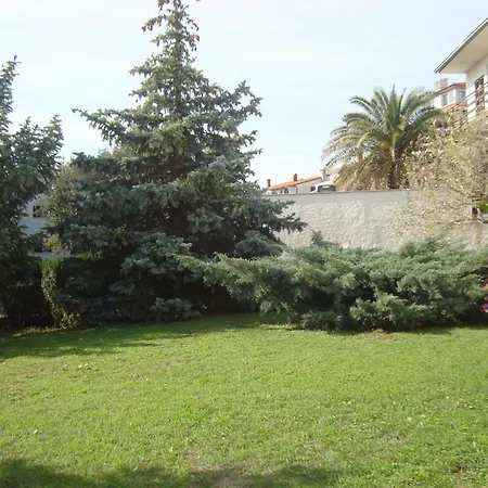 Apartman Apartments Villa Holiday *