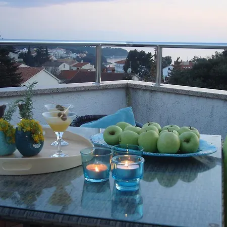 度假别墅公寓 *