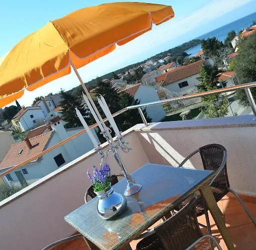 Apartments Villa Holiday Apartman *