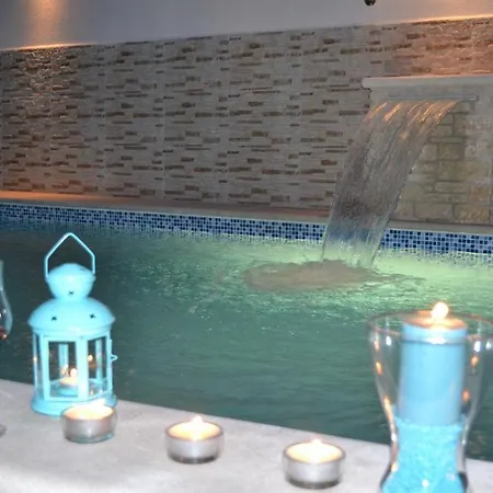 شقة Apartments Villa Holiday *